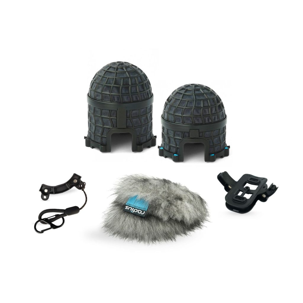 Mini-ALTO 115 windshield kit with grey fur cover and RAD shock mount adapter